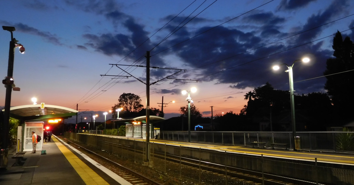 Auckland Electric Trains Holiday Timetables 2016